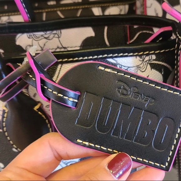 Disney’s Dumbo 2022 Tote by Dooney & Bourke NWT - Picture 4 of 4